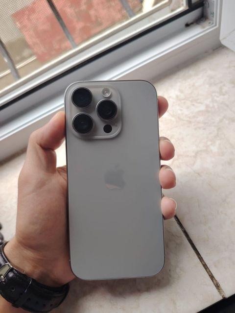 IPhone 16 Pro, 128 GB, Gümüşü, Face ID — 1 570 ₼ · Xırdalan · Apple iPhone IPhone 16 Pro, 128 GB, Gümüşü, Face ID — Xırdalan