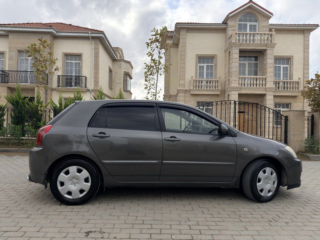 Toyota Corolla, 1.4 L, 2005 il, 341 300 km 99-HK-823 — Avtomobillər, Bakı (4)