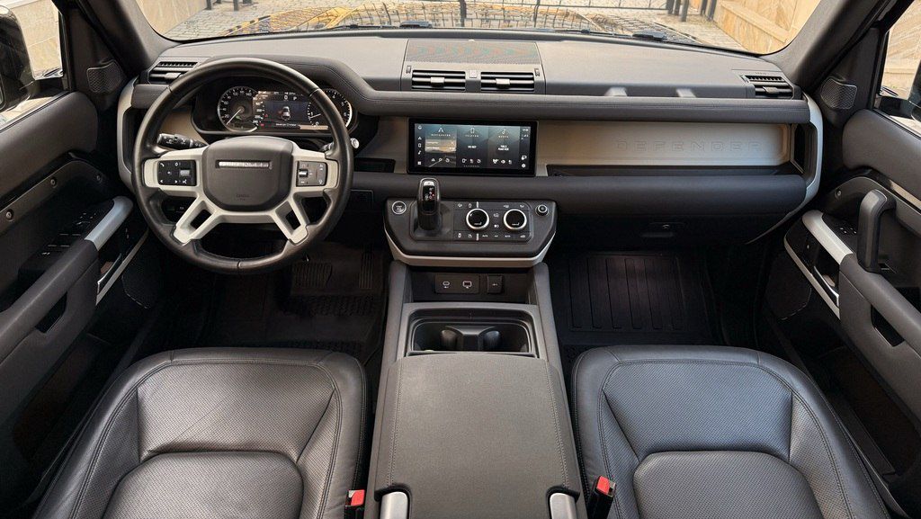 Land Rover Defender, 2.0 L, 2022 il, 49 000 km — Avtomobillər, Bakı (9)