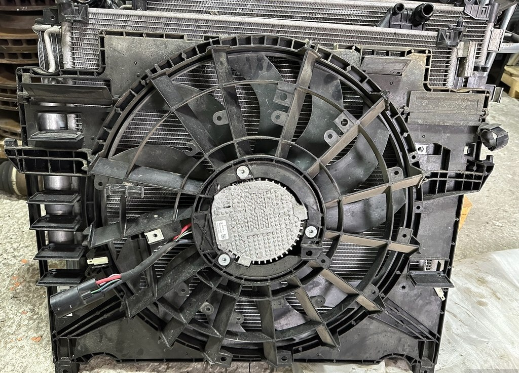 Elektro vintelyator Range Rover Velar — Soyutma sistemi, Bakı (2)