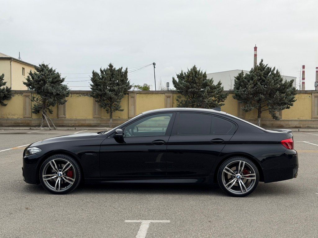 BMW 528, 2.0 L, 2015 il, 200 000 km — Avtomobillər, Bakı (5)