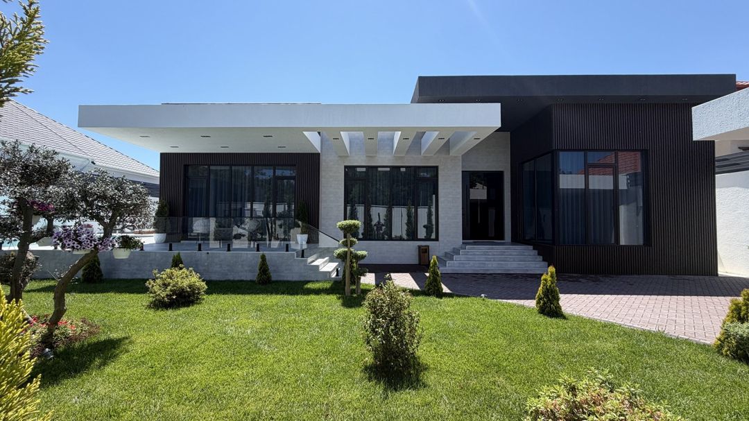 Satılır 5 otaqlı həyət evi/bağ evi 280 m² — Ev, villa, Bakı (2)