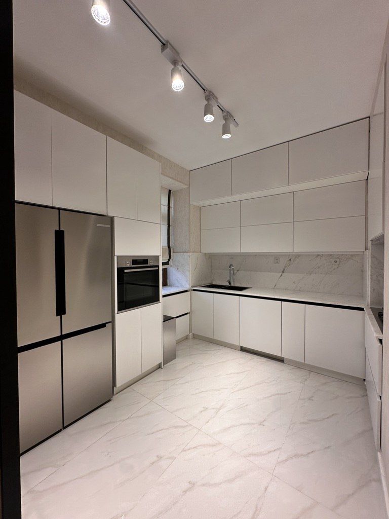 Satılır 4 otaqlı köhnə tikili 130 m² — Mənzil, Bakı (12)