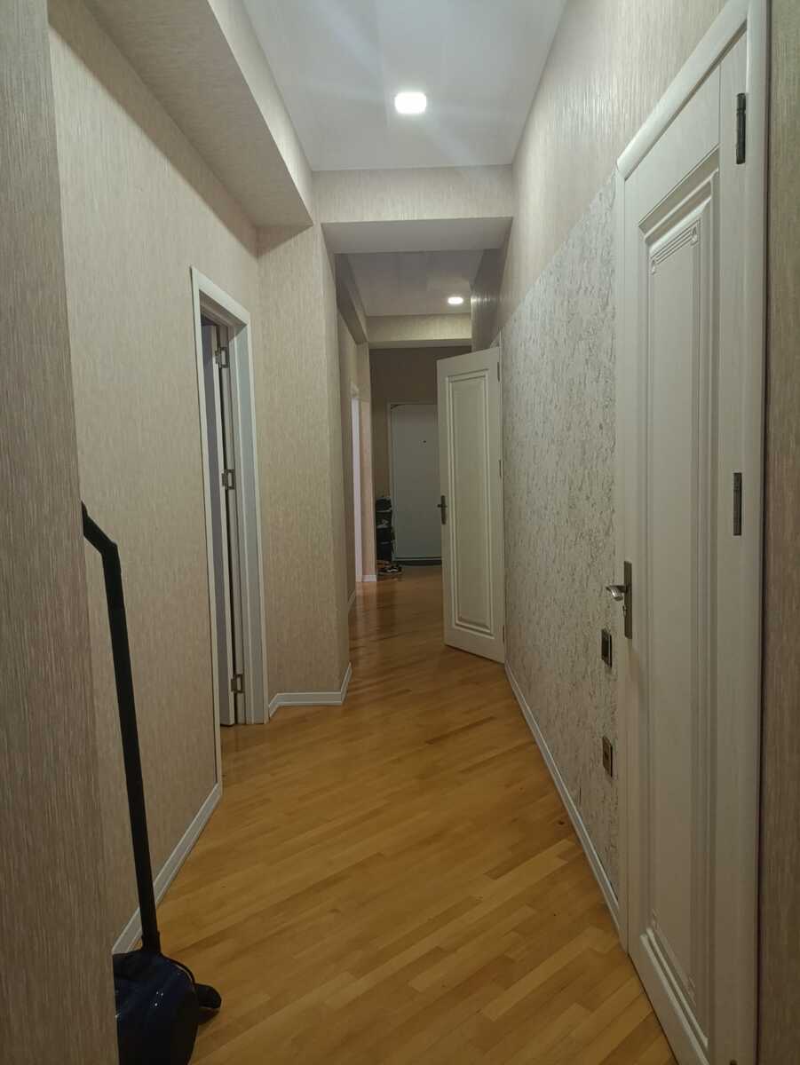 İcarəyə verilir 3 otaqlı yeni tikili 120 m² — Mənzil, Bakı (8)