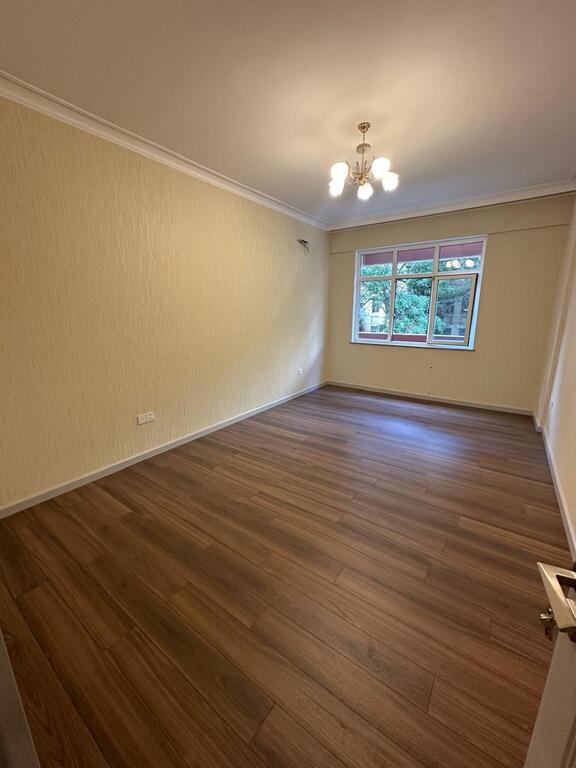 Satılır 4 otaqlı ofis 178 m² — Ofis, Bakı (10)