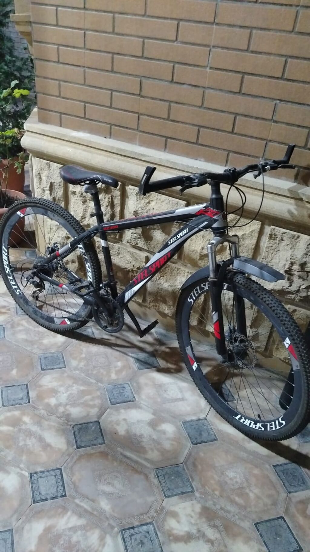 Stelsport dağ velosipedi bidene skprusunda problem var isdeyir 1 — Dağ velosipedləri, Bakı (4)