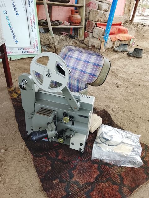 Sovet istehsalı 8 mm kinoproektor “Raduga-2” komplekti Xüsusiyyətlər — 700 ₼ · Cəlilabad · Proyekterlər Sovet istehsalı 8 mm kinoproektor “Raduga-2” komplekti Xüsusiyyətlər — Cəlilabad