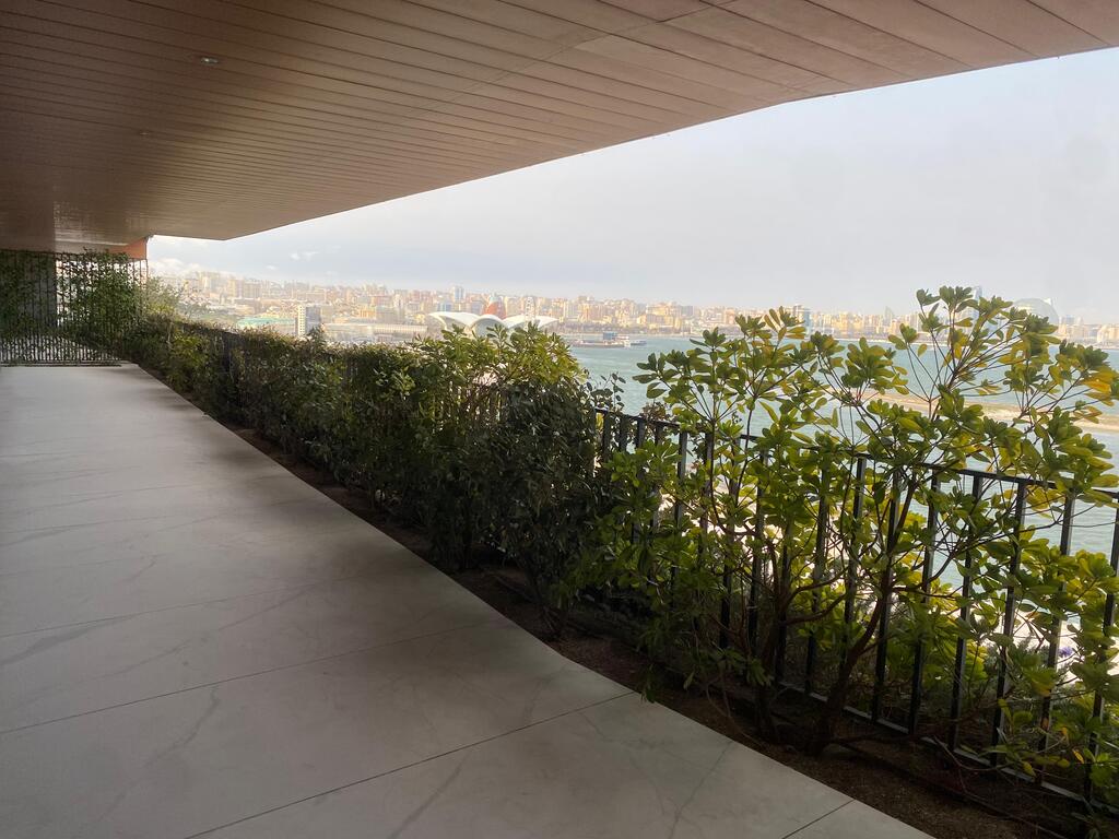 Satılır 4 otaqlı yeni tikili 249 m² — Mənzil, Bakı (9)