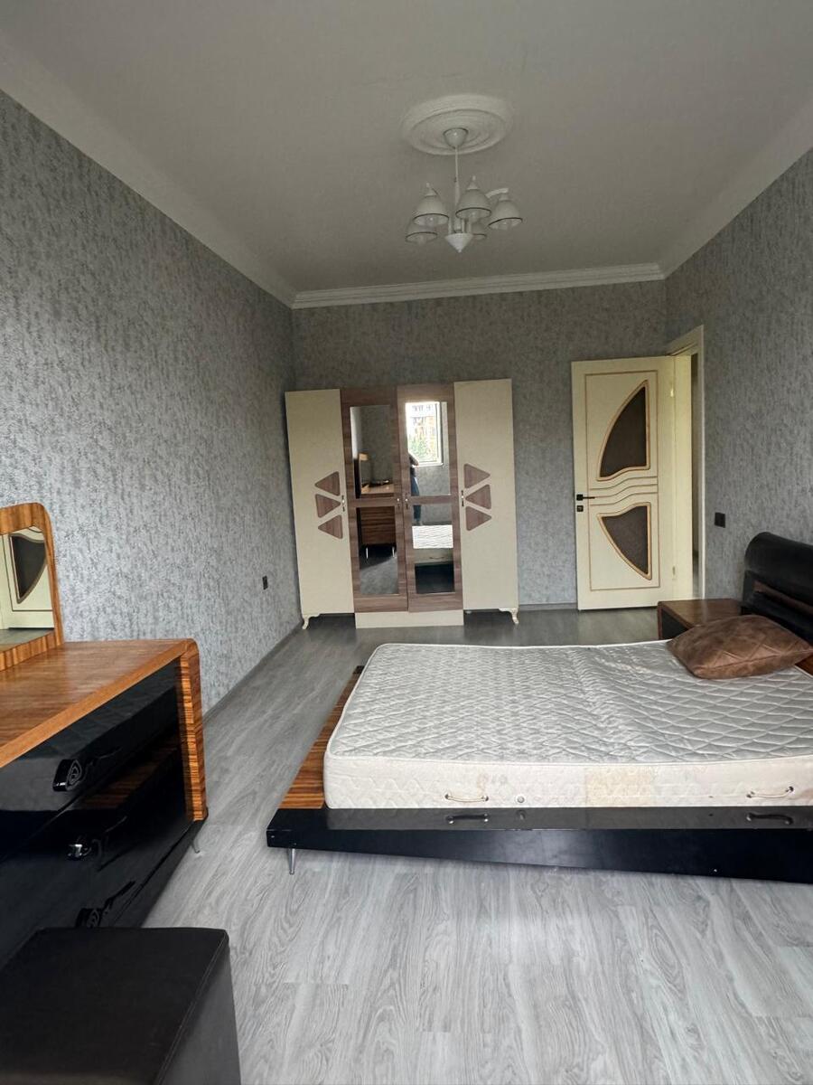 İcarəyə verilir 3 otaqlı köhnə tikili 90 m² — Mənzil, Bakı (5)
