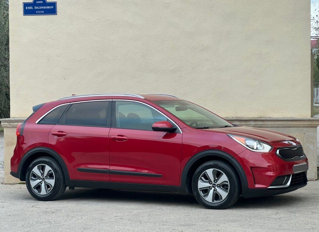Kia Niro, 1.6 L, 1.56 kWh, 2017 il, 170 000 km — Avtomobillər, Sumqayıt (2)