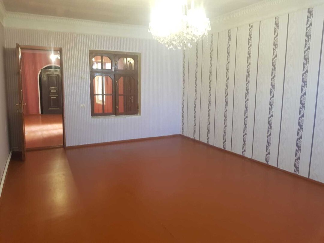 Satılır 5 otaqlı həyət evi/bağ evi 240 m² — Ev, villa, Bakı (5)