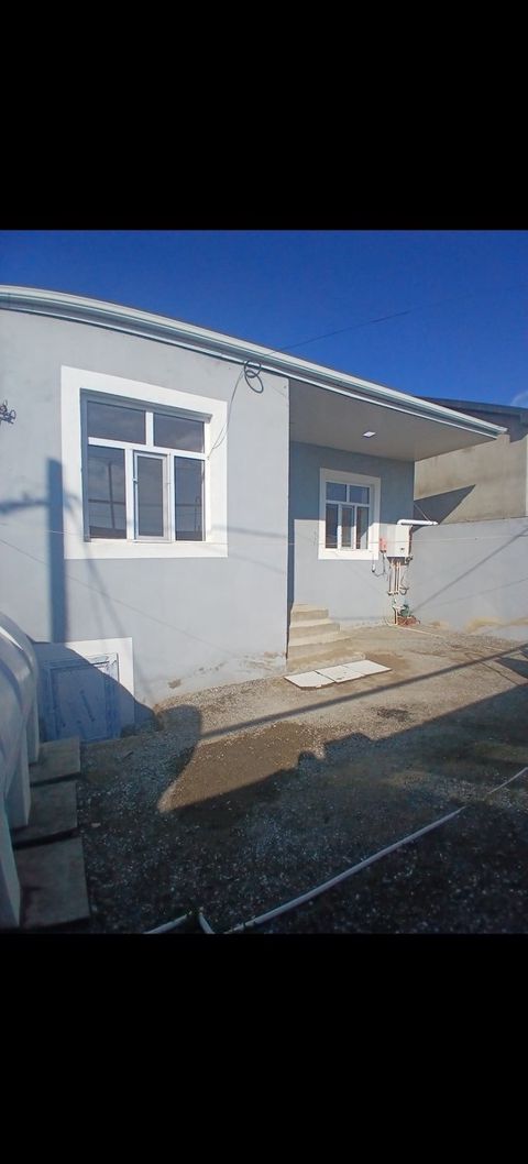 Satılır 3 otaqlı həyət evi/bağ evi 100 m² — 69 000 ₼ · Bakı · Ev, villa Satılır 3 otaqlı həyət evi/bağ evi 100 m² — Bakı