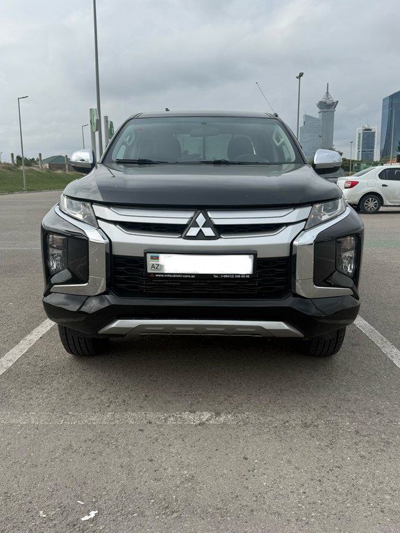 Mitsubishi L200, 2.4 L, 2022 il, 147 000 km — Avtomobillər, Bakı