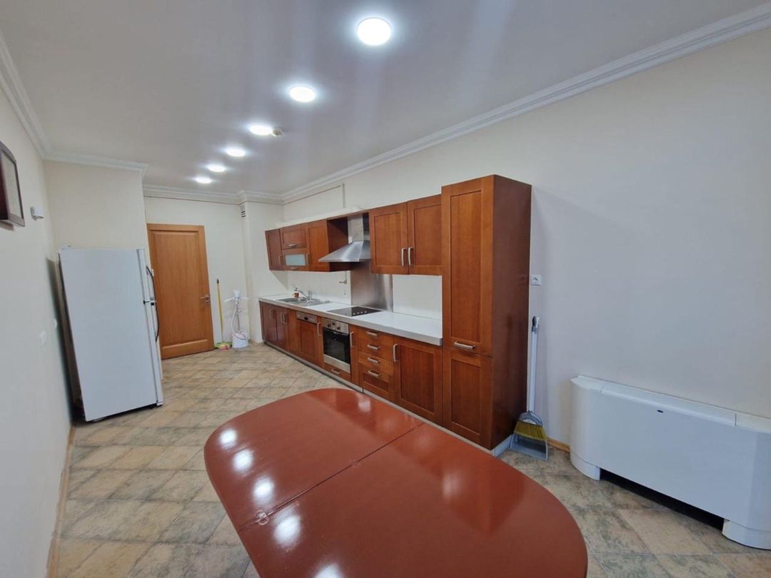İcarəyə verilir 4 otaqlı yeni tikili 170 m² — Mənzil, Bakı (8)