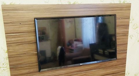 LG LED televizor + pult - Ekran ölçüsü: təxminən 32 düym (divar — Bakı