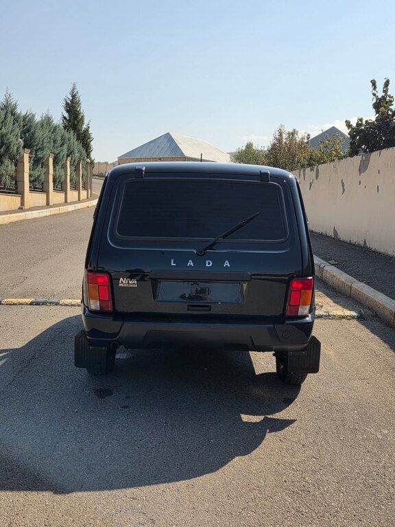 Lada (VAZ) Niva, 1.7 L, 2024 il, 25 000 km — Avtomobillər, Gəncə (8)