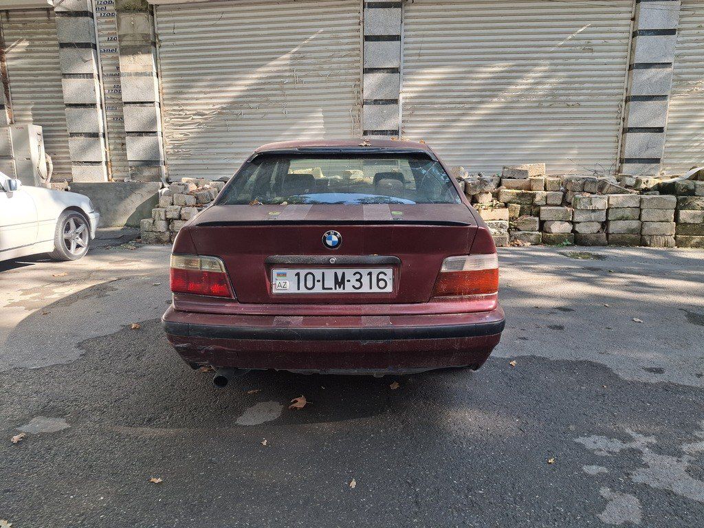 BMW 316, 1.6 L, 1992 il, 254 658 km 10-LM-316 — Avtomobillər, Mingəçevir (3)