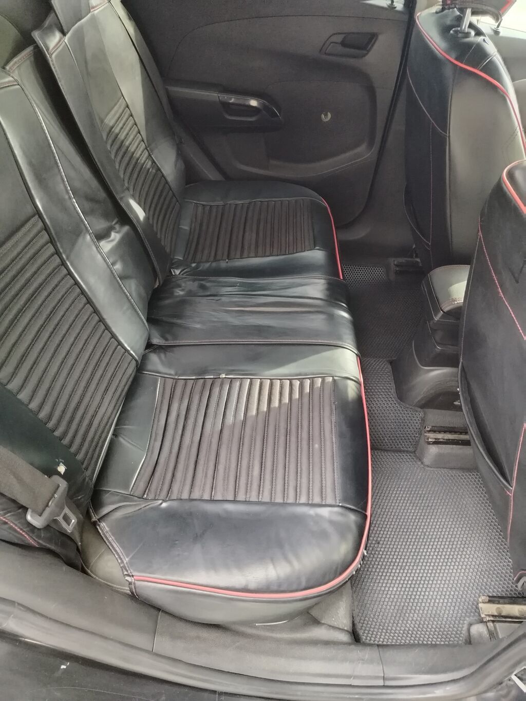 Chevrolet Aveo sedan – qara rəng Salam Barter mumkundur sekileri 90-TY-246 — Avtomobillər, Yevlax (5)