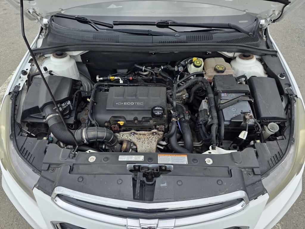 Chevrolet Cruze: 1.4 l 2014 il 195000 km Sedan 77-XU-042 — Avtomobillər, Bakı (10)