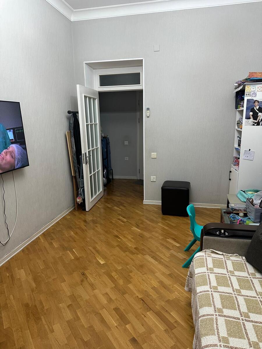 Satılır 2 otaqlı köhnə tikili 45 m² — Mənzil, Bakı (4)