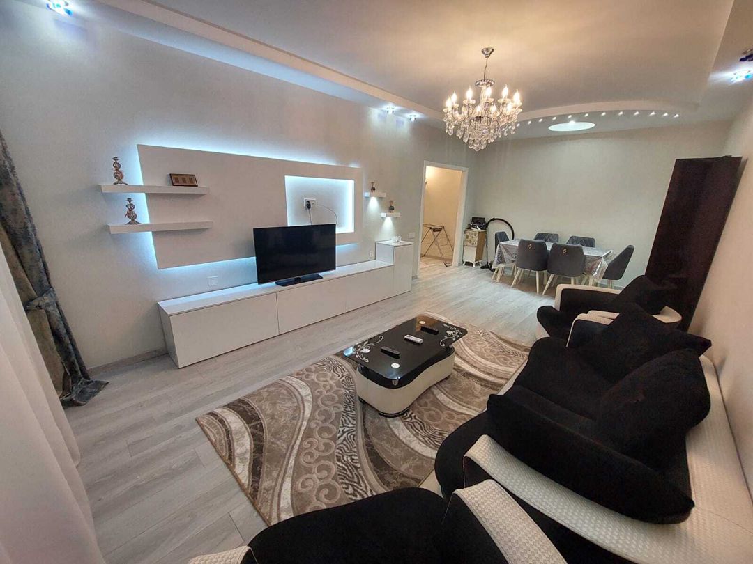 İcarəyə verilir 2 otaqlı yeni tikili 106 m² — Mənzil, Bakı (3)