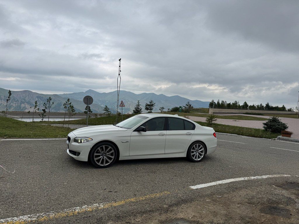 BMW 535, 3.0 L, 2010 il, 178 000 km — Avtomobillər, Bakı (10)