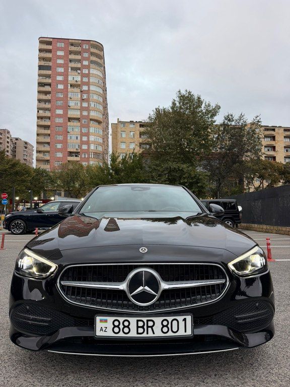 Mercedes C 300, 2.0 L, 2025 il, 8 000 km 88-BR-801 — Avtomobillər, Bakı (2)