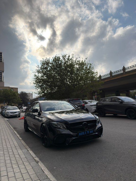 Mercedes E 300, 2.0 L, 2019 il, 90 000 km — Avtomobillər, Bakı (3)