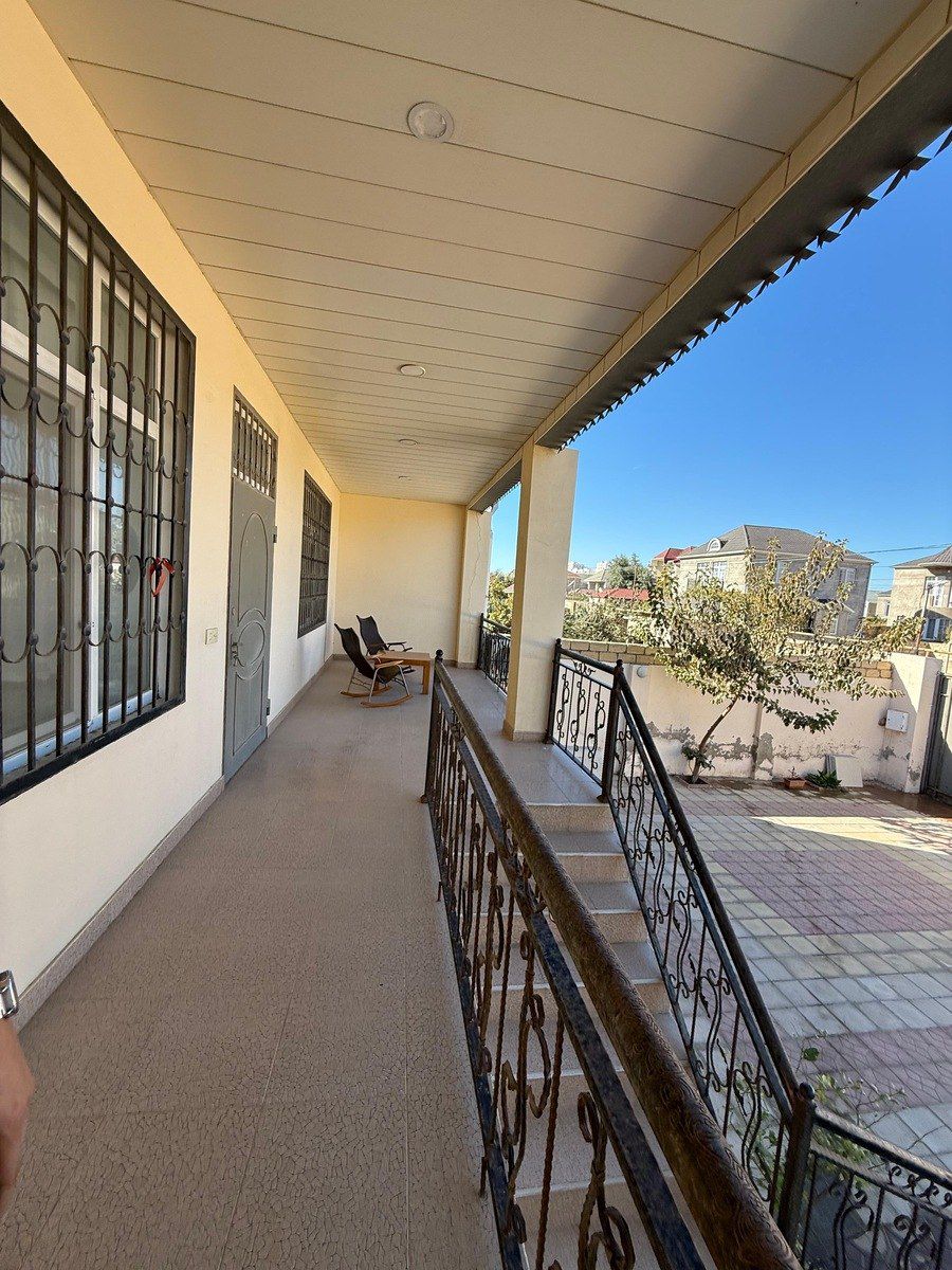 Satılır 4 otaqlı həyət evi/bağ evi 140 m² — Ev, villa, Bakı (3)