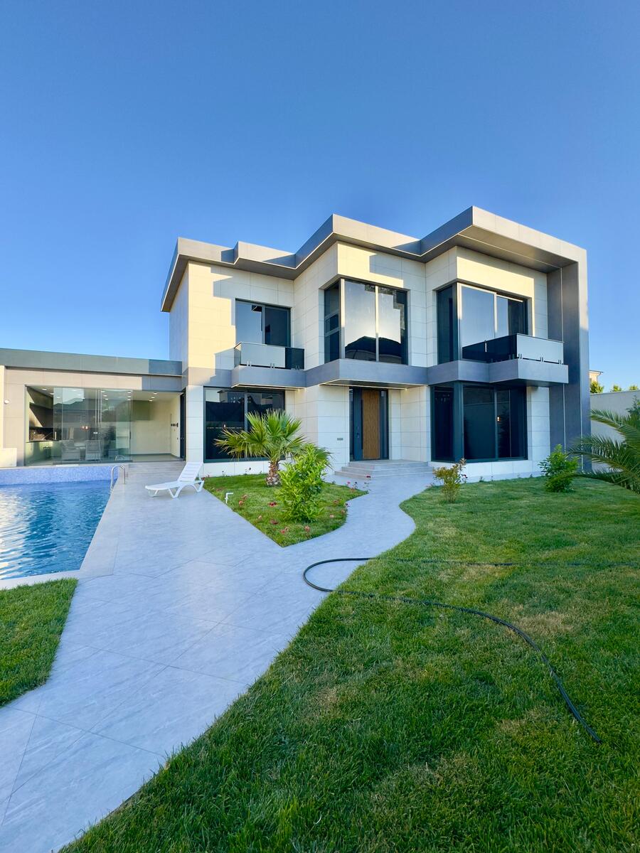 Satılır 5 otaqlı həyət evi/bağ evi 300 m² — Ev, villa, Bakı (2)