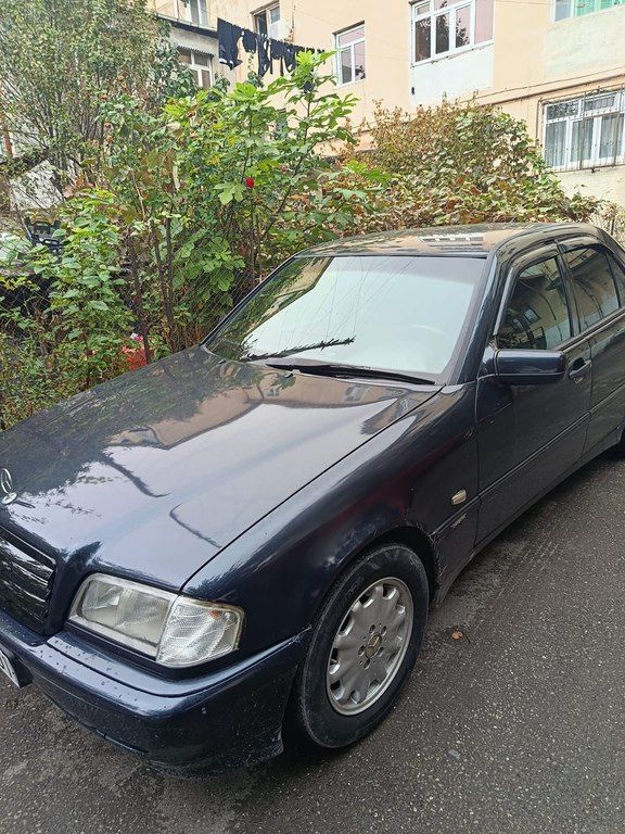 Mercedes C 200, 2.0 L, 2000 il, 267 000 km 99-MU-801 — Avtomobillər, Şəki (2)