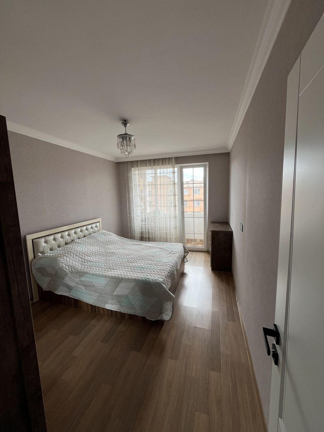 Satılır 4 otaqlı köhnə tikili 100 m² — Mənzil, Bakı (3)