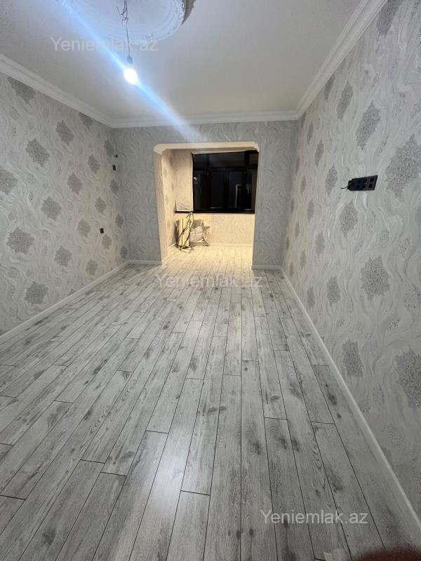 Satılır 4 otaqlı Bina evi menzil (Köhnə tikili), 78 m², 8-ci mikrorayon — Mənzil, Sumqayıt (3)