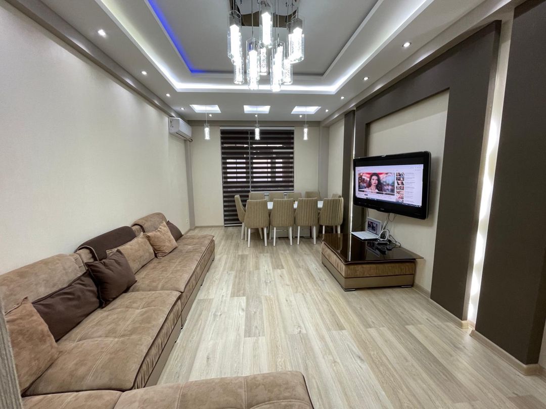 Satılır 3 otaqlı yeni tikili 100 m² — Mənzil, Bakı (2)