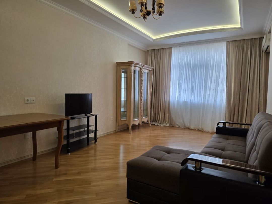 İcarəyə verilir 3 otaqlı yeni tikili 130 m² — Mənzil, Bakı (4)