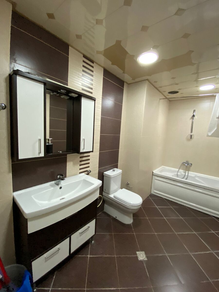 İcarəyə verilir 3 otaqlı yeni tikili 180 m² — Mənzil, Bakı (10)