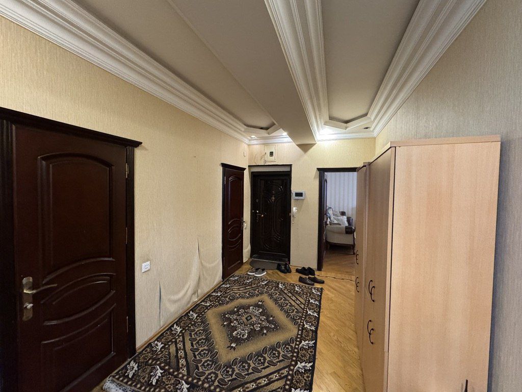 Satılır 4 otaqlı yeni tikili 176 m² — Mənzil, Bakı (6)
