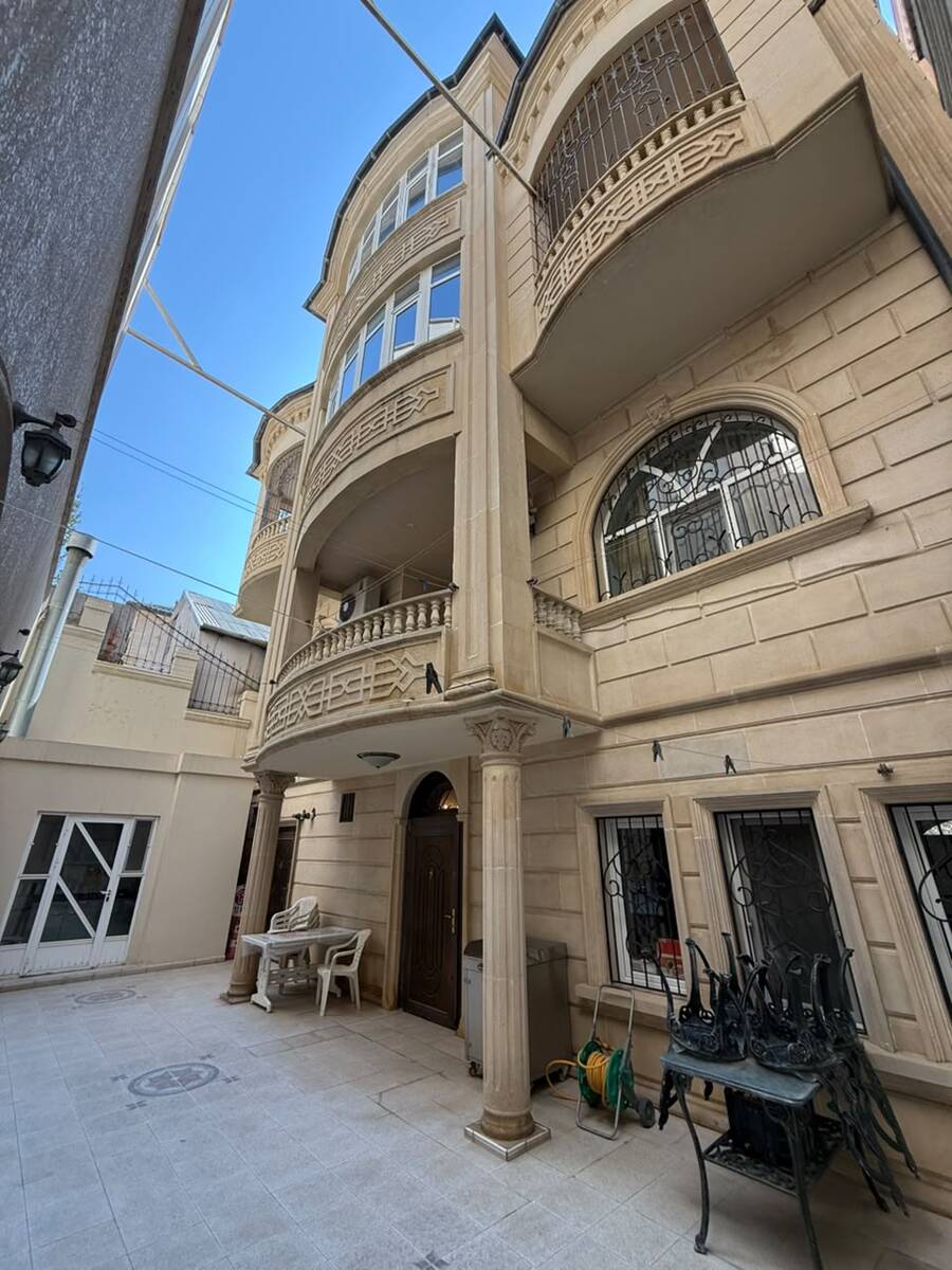 Satılır 13 otaqlı həyət evi/bağ evi 900 m² — Ev, villa, Bakı (10)