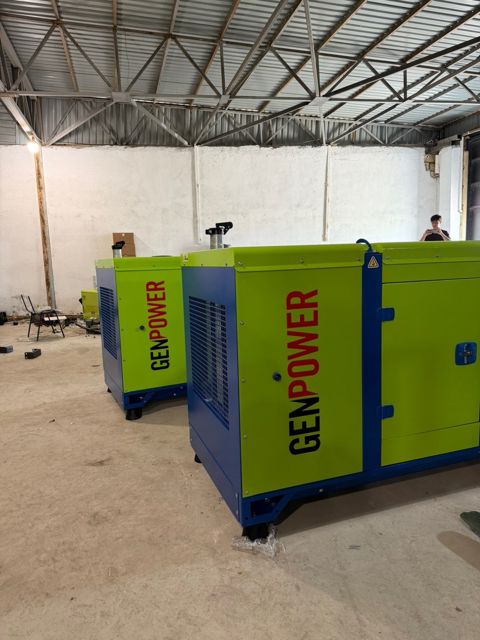 Generator Genpower — Bakı
