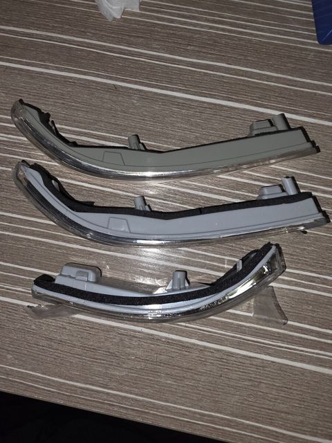 Kia Sorento güzgü led işığı — Bakı
