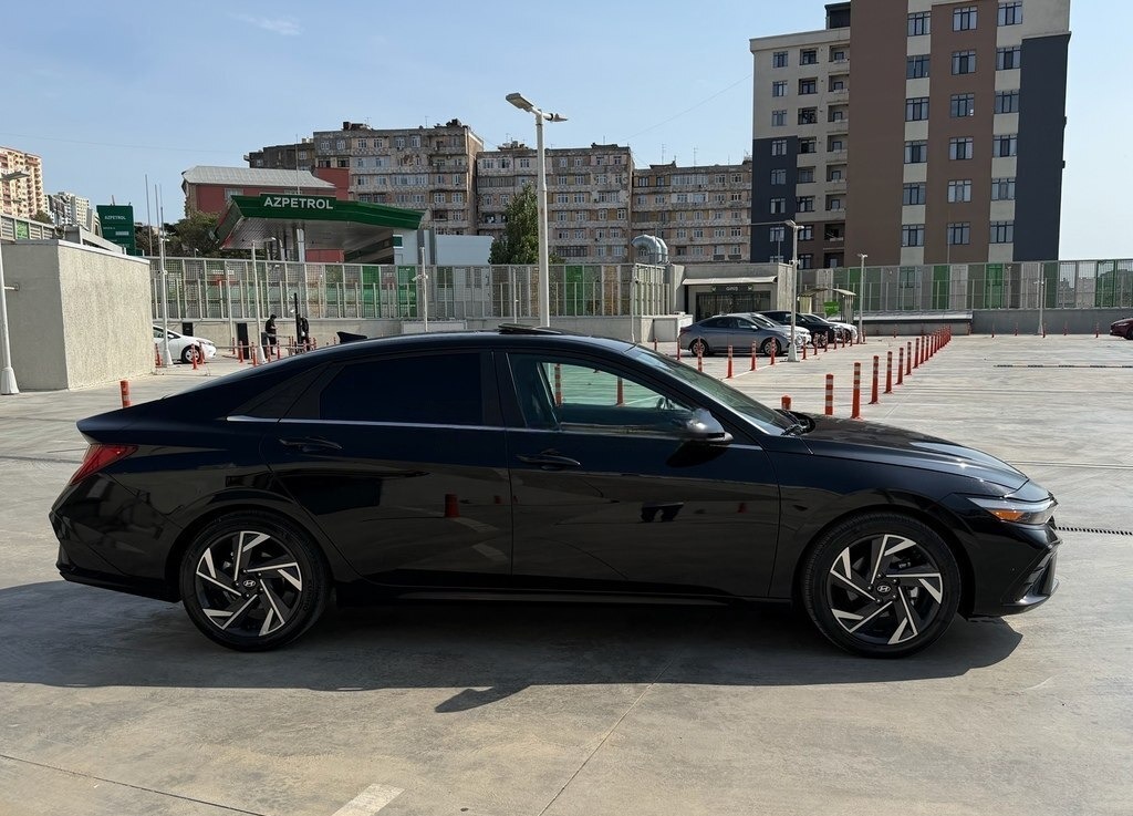 Hyundai Elantra, 2025 il, 27000 km, 2 L 99-UR-111 — Avtomobillər, Bakı (6)