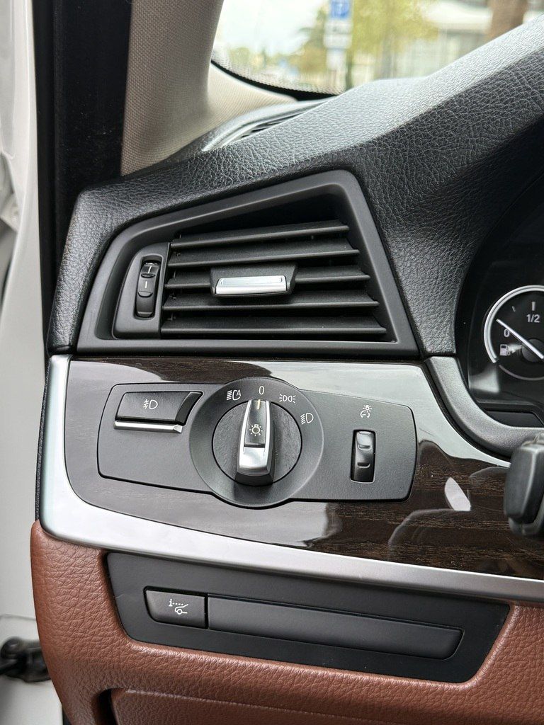 BMW 528, 2.0 L, 2015 il, 176 200 km — Avtomobillər, Bakı (12)