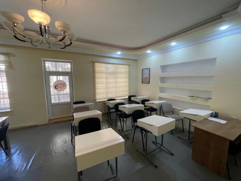 İcarəyə verilir 7 otaqlı ofis 267 m² — Bakı