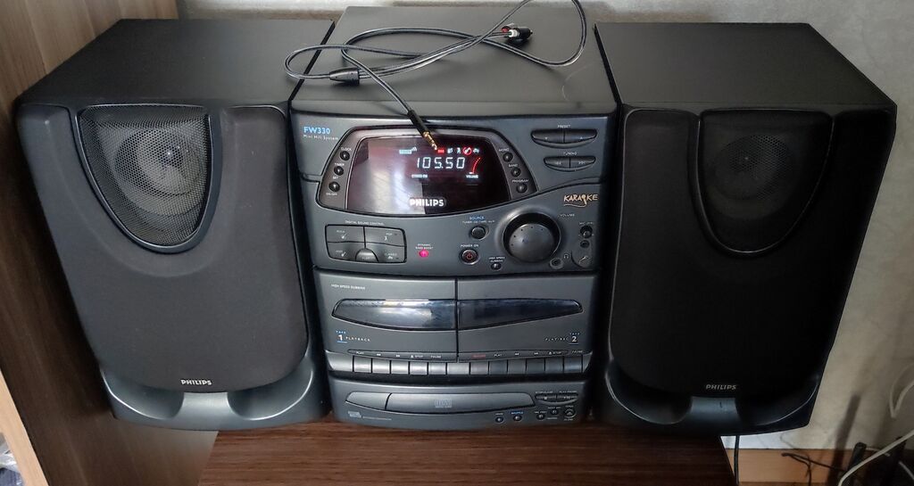 Philips mini-hi-fi sistemi – model FW330/21M Xüsusiyyətlər: - İki — Akustik sistemlər, Bakı