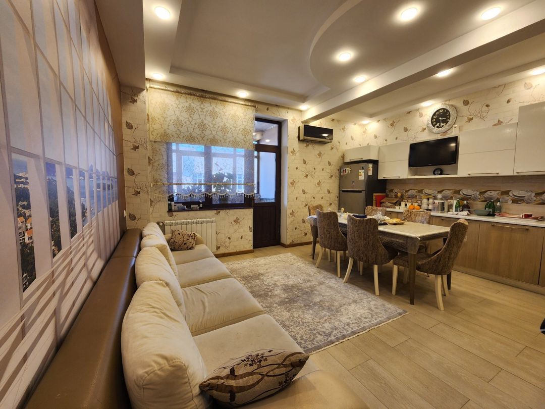Satılır 5 otaqlı yeni tikili 240 m² — Mənzil, Bakı (5)