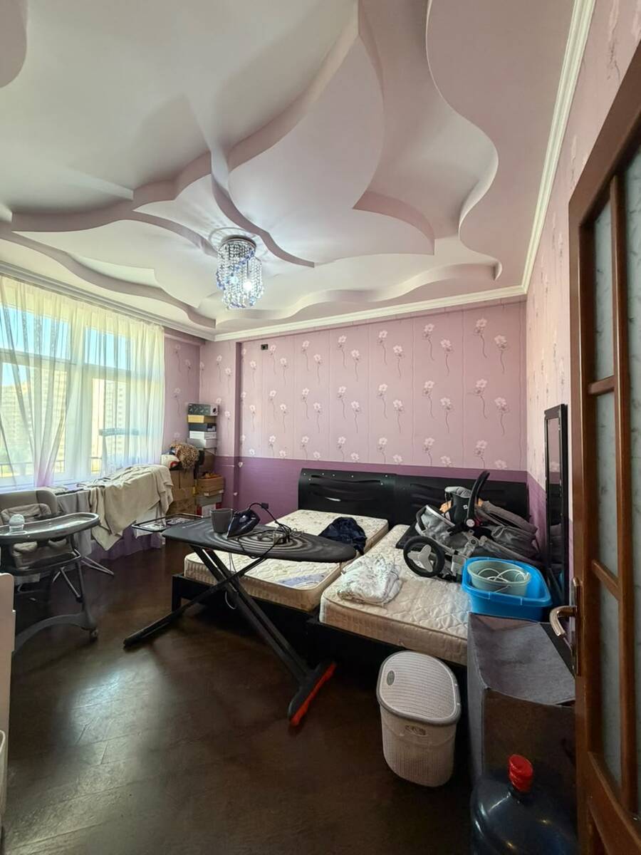 Satılır 4 otaqlı köhnə tikili 136 m² — Mənzil, Bakı (6)