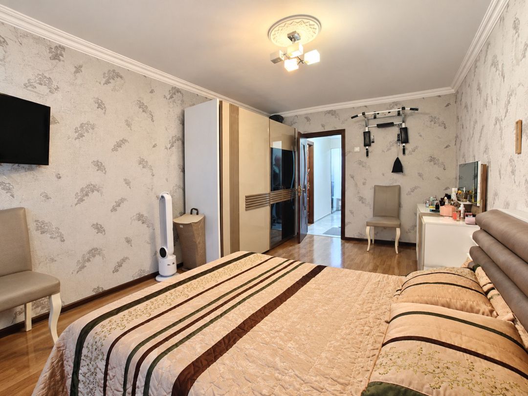 Satılır 3 otaqlı köhnə tikili 90 m² — Mənzil, Bakı (9)
