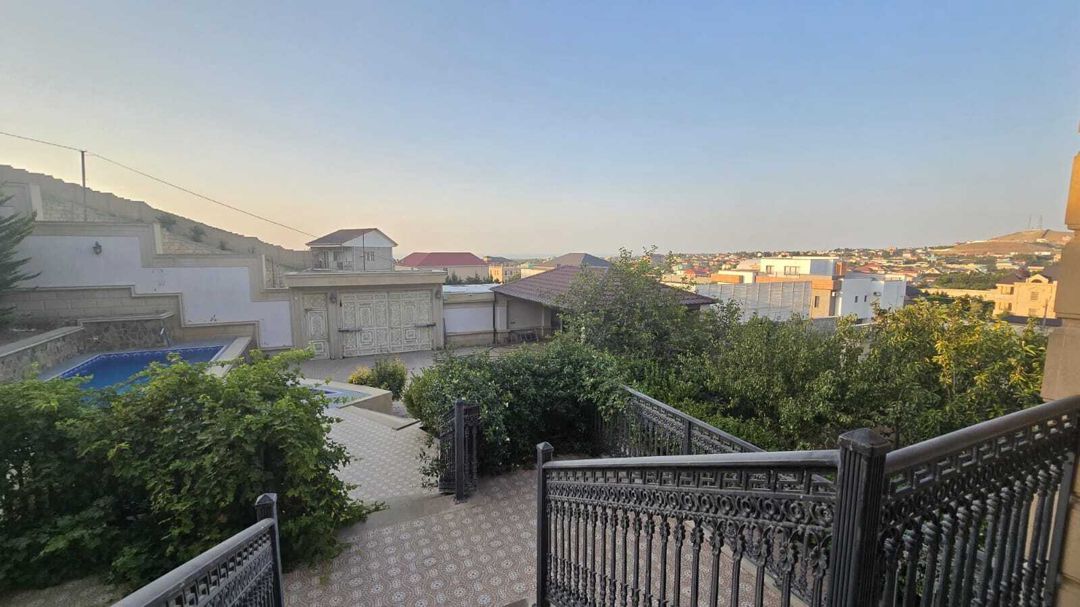 Satılır 7 otaqlı həyət evi/bağ evi 400 m² — Ev, villa, Bakı (4)