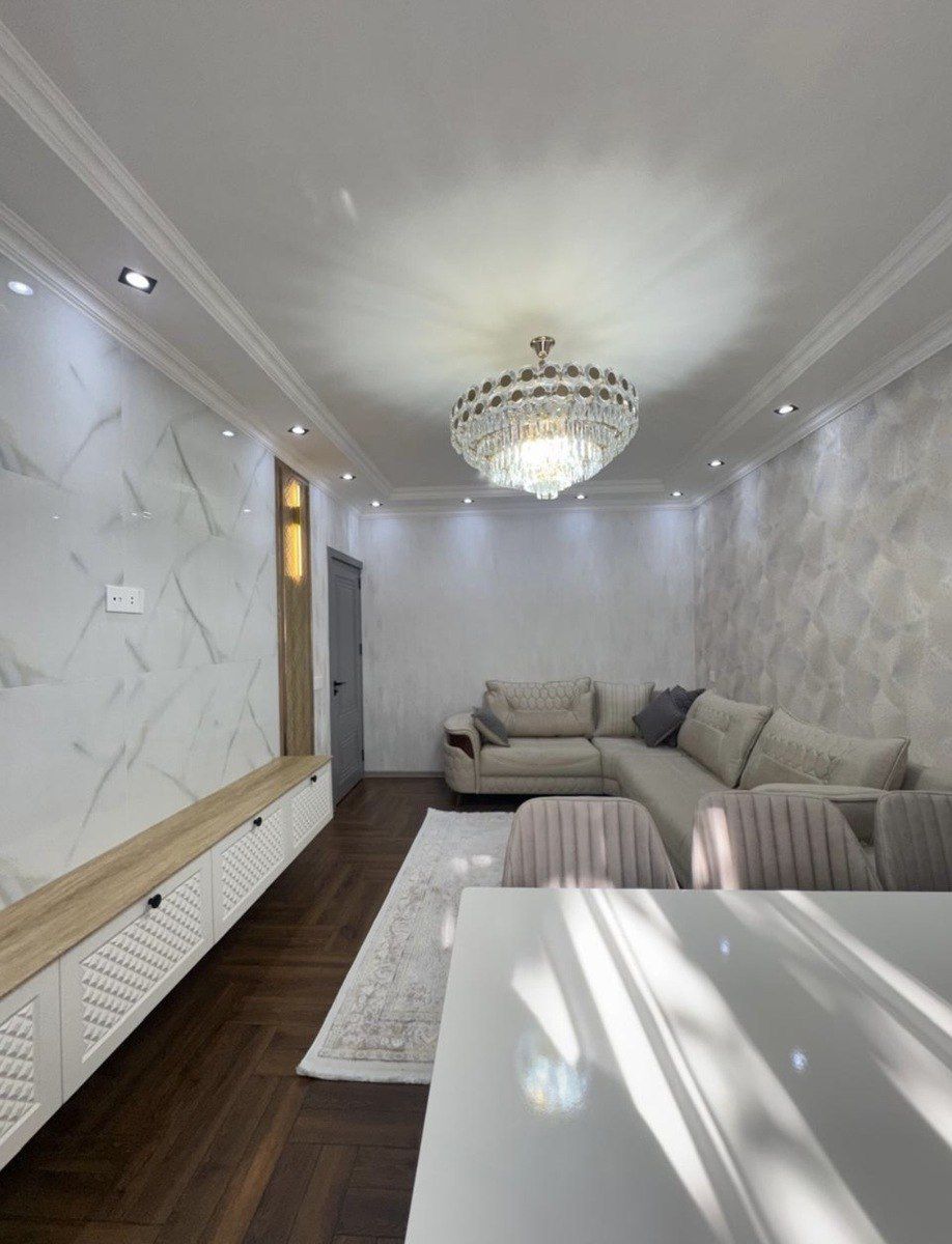 Satılır 2 otaqlı köhnə tikili 55 m² — Mənzil, Bakı (2)