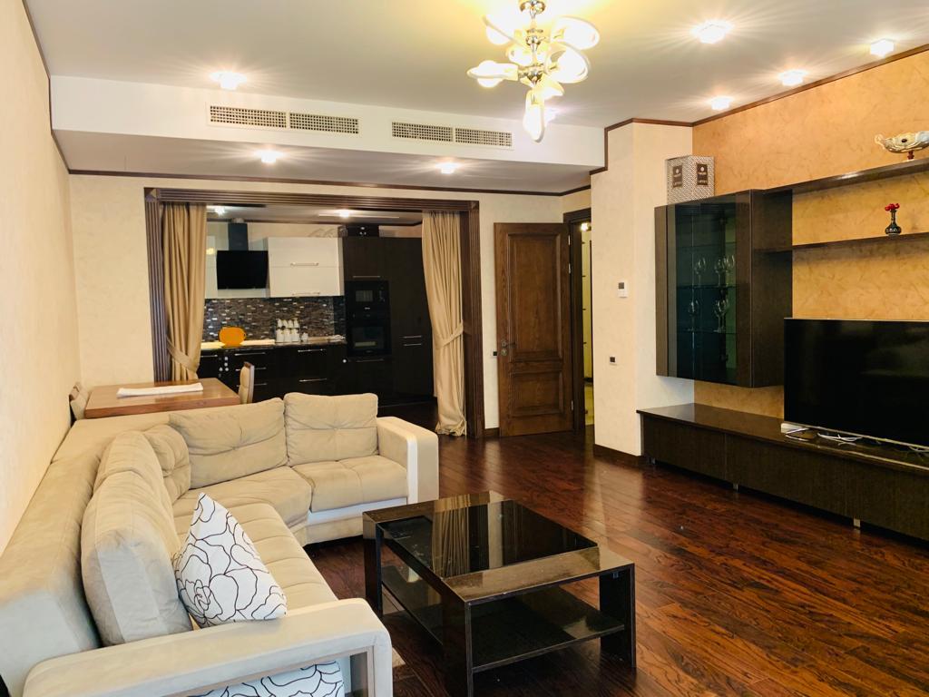 İcarəyə verilir 3 otaqlı yeni tikili 160 m² — Mənzil, Bakı (4)